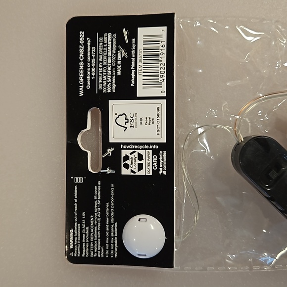 Set of 4 Light Up Necklace Ball and gold star shapes NWT see video - Picture 5 of 7